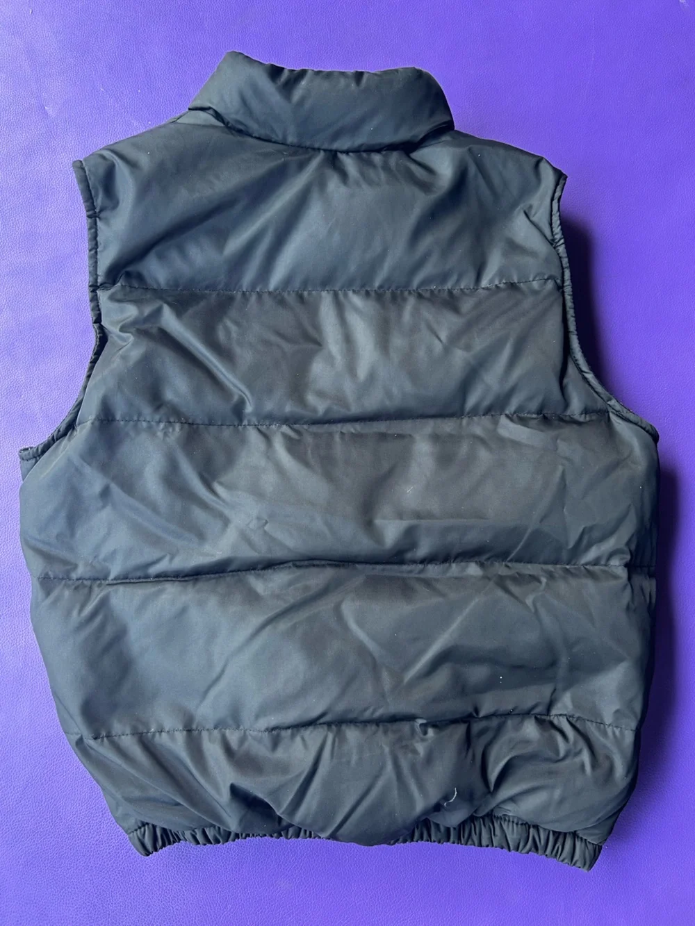 Old Navy Kids Black Puffer Vest with Black Zipper Pockets Size M